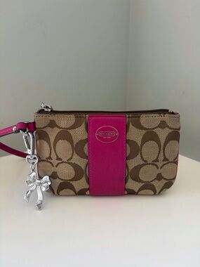 Coach Wristlet Y2K